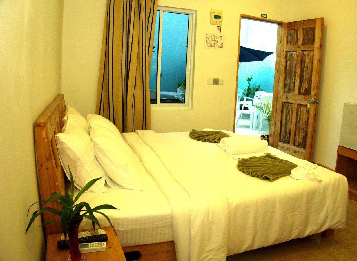 Zeestar Inn Maafushi Exterior photo